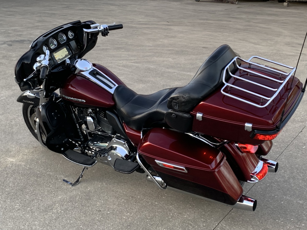 2015 Harley-Davidson FLHTK Electra Glide Ultra Limited 